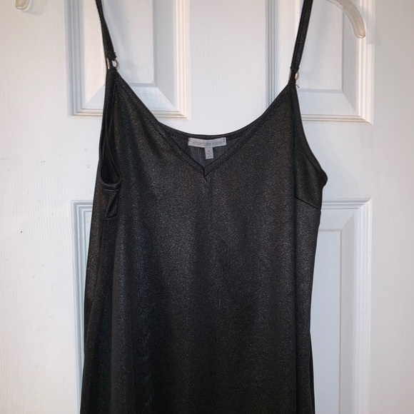 gray tank - Picture 2 of 2